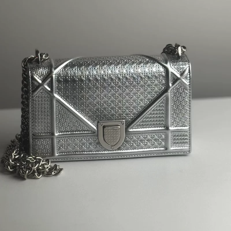 Pre Owned Christian Dior Cannage Diorama Small Silver Patent Leather
