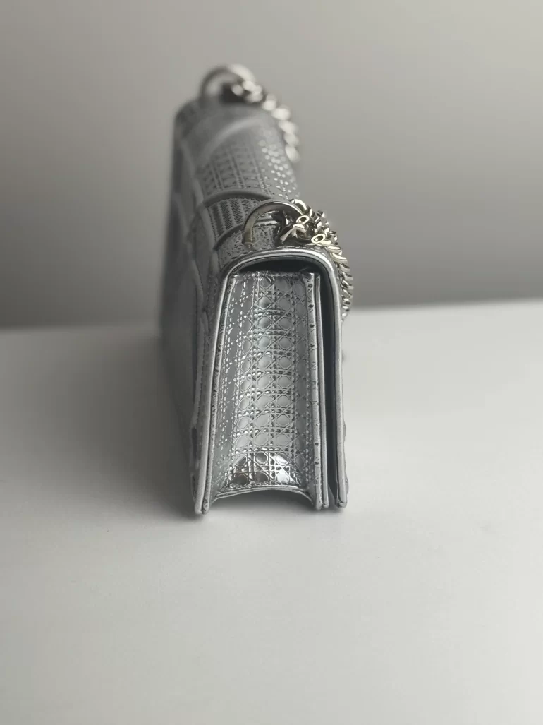 Pre Owned Christian Dior Cannage Diorama Small Silver Patent Leather