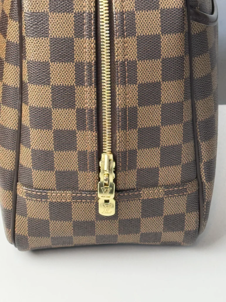 Pre Owned Louis Vuitton Damier Ebene Deauville Top Handle Bag
