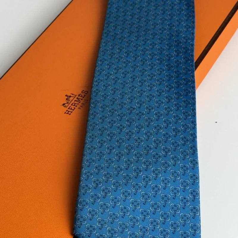 Pre Owned Hermes Blue Silk Tie