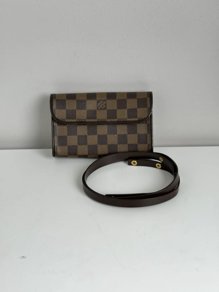 Pre Owned Louis Vuitton Damier Ebene Pochette Florentine Small 41 inches
