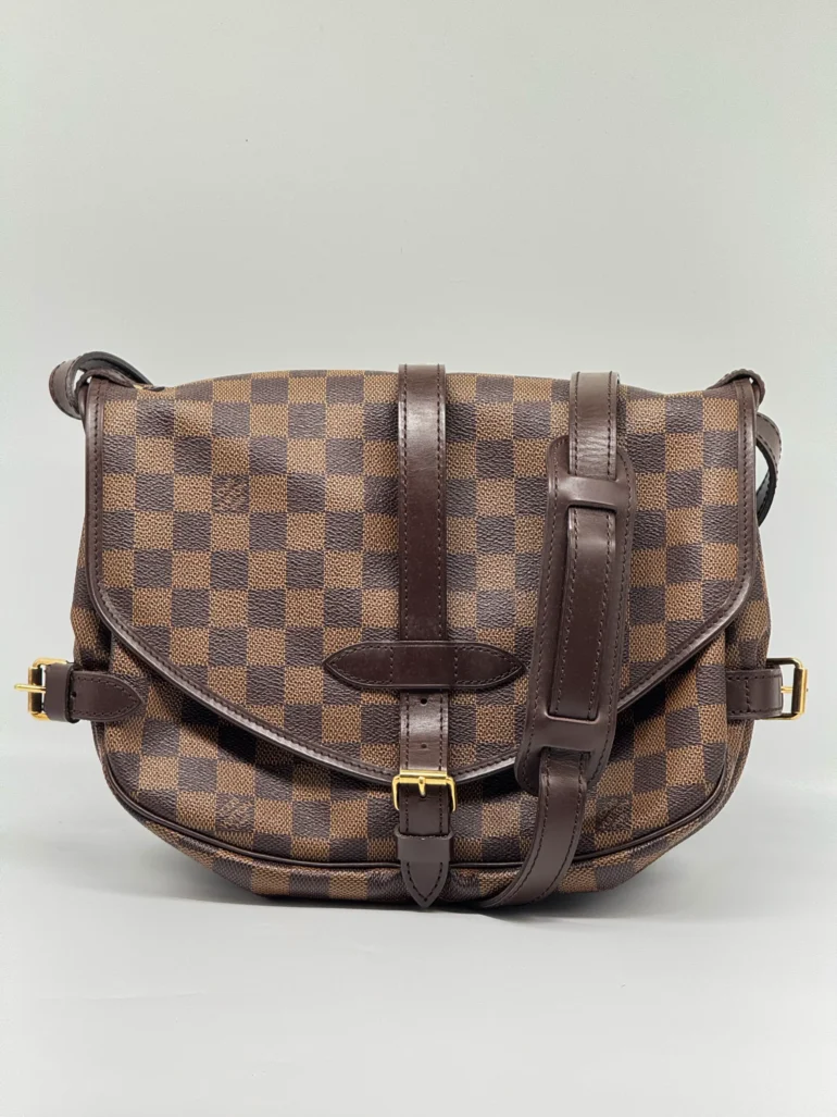 Pre Owned Louis Vuitton Saumur 30 Damier Ebene Crossbody Bag