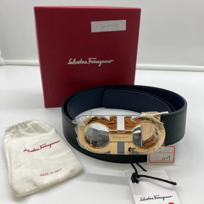 Pre Owned Salvatore Ferragamo Leather Belt Size 105