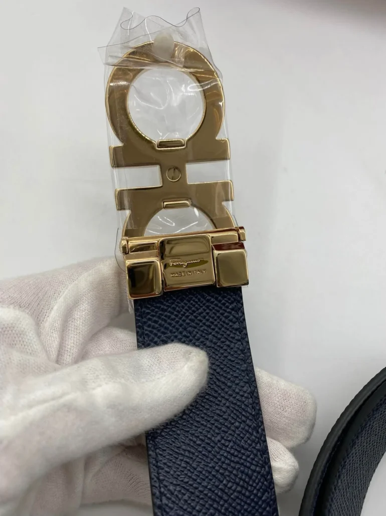 Pre Owned Salvatore Ferragamo Leather Belt Size 105