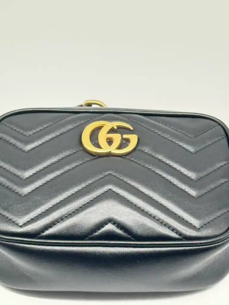 Pre Owned GUCCI GG Marmont Mini Camera Shoulder Crossbody Bag in Black Quilted with Gold Hardware