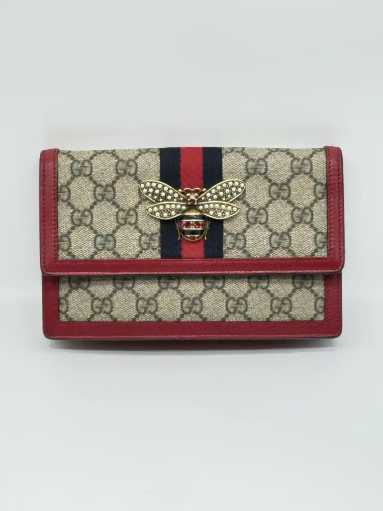 Pre Owned GUCCI GG Supreme Queen Margaret Wallet on Chain