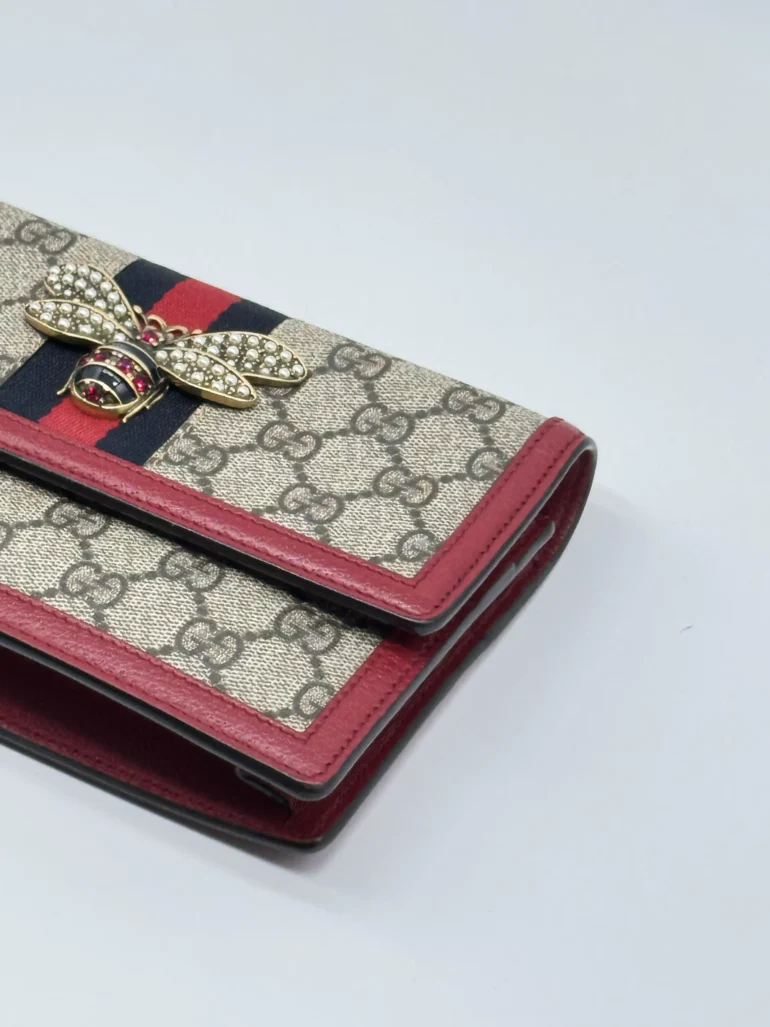 Pre Owned GUCCI GG Supreme Queen Margaret Wallet on Chain
