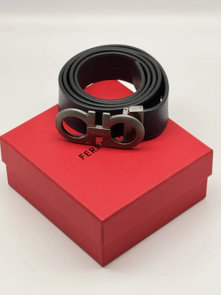 Pre Owned Ferragamo Leather Belt Size 110 cmm, 44 inches, Size 16