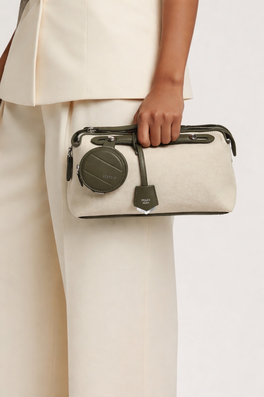 Pre Owned FENDI By the Way Shoulder Bag Crossbody Bag