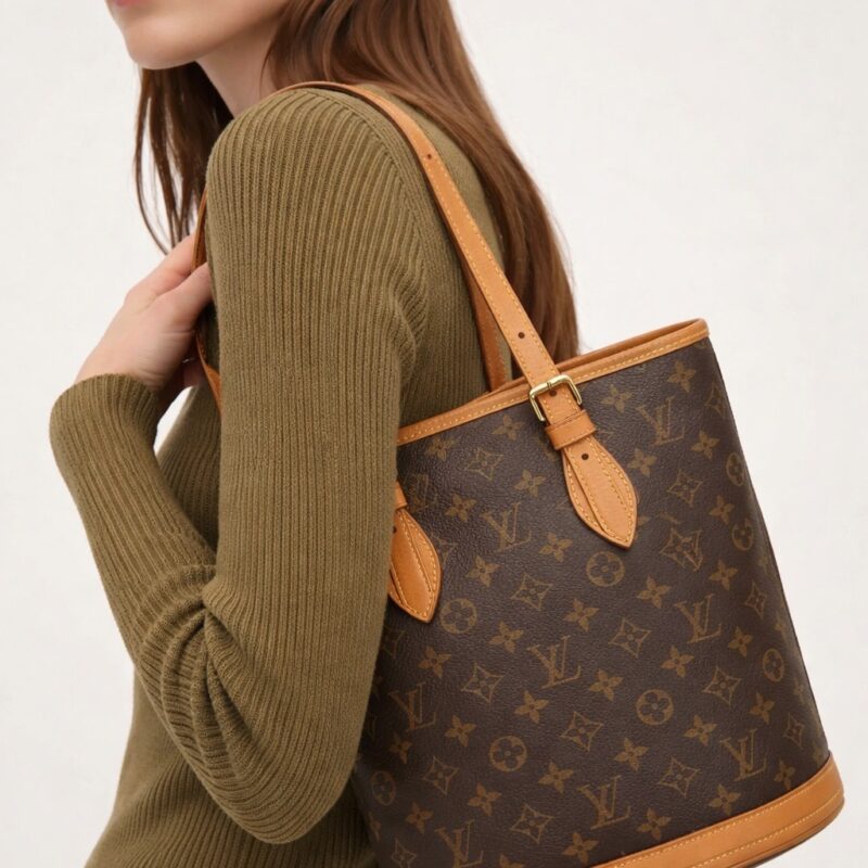 Pre Owned LOUIS VUITTON Monogram Bucket PM Top Handle Shoulder Bag w/Pouch
