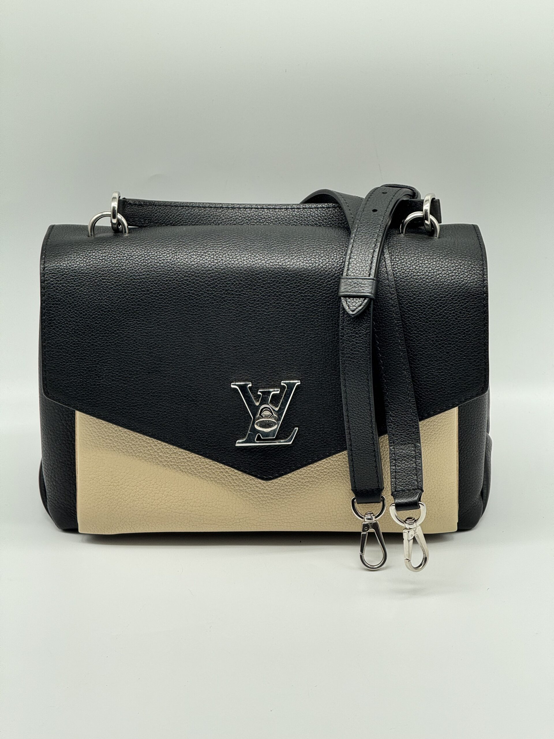 Pre Owned LOUIS VUITTON Lock Me MM Top Handle Bag