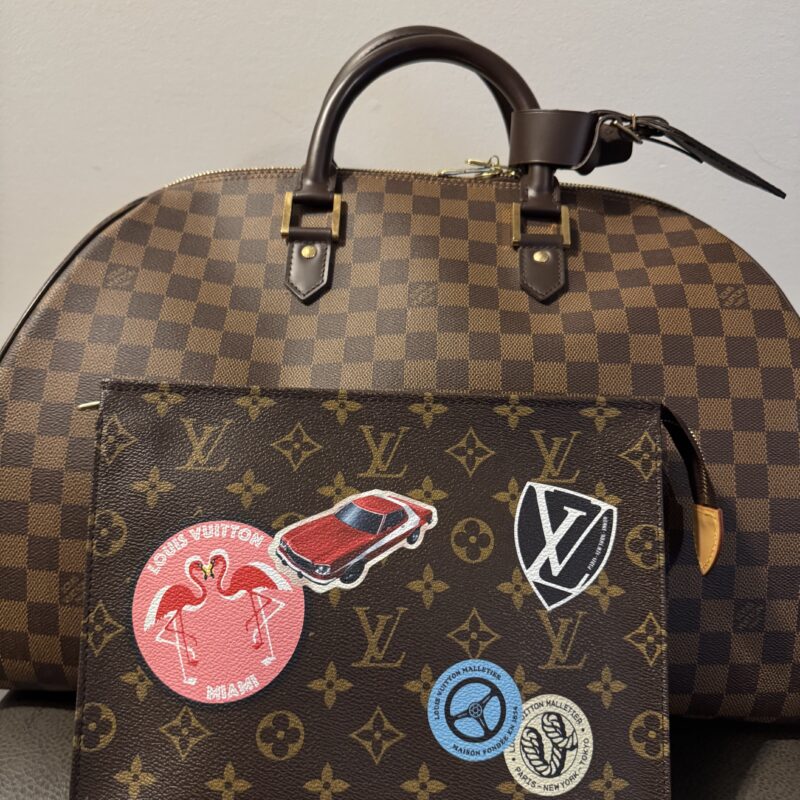 Pre Owned LOUIS VUITTON Riberia GM Damier Ebene & Limited Edition World Tour Toiletry Pouch 26