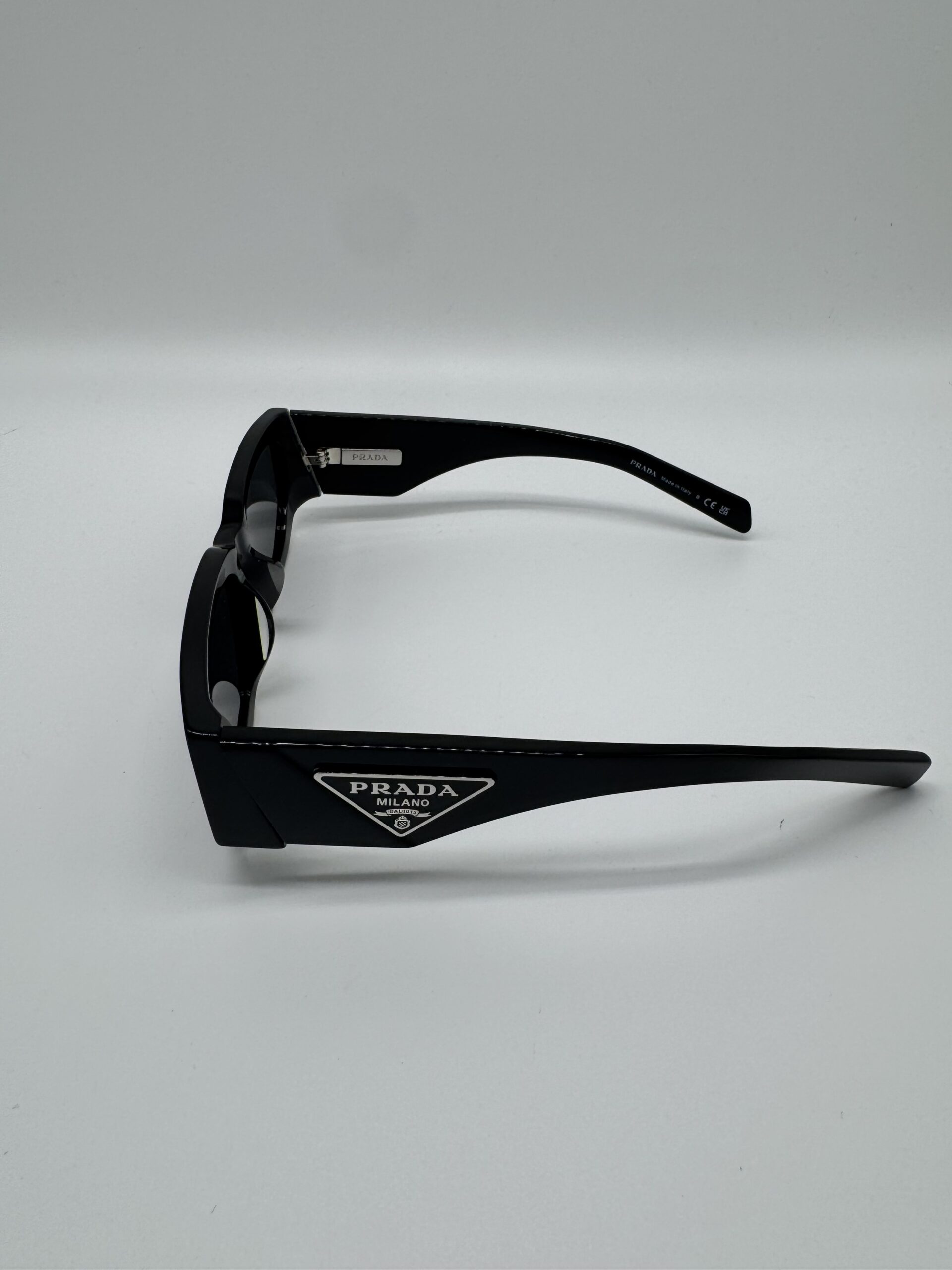 Pre Owned PRADA Black Sunglasses with triangle logo