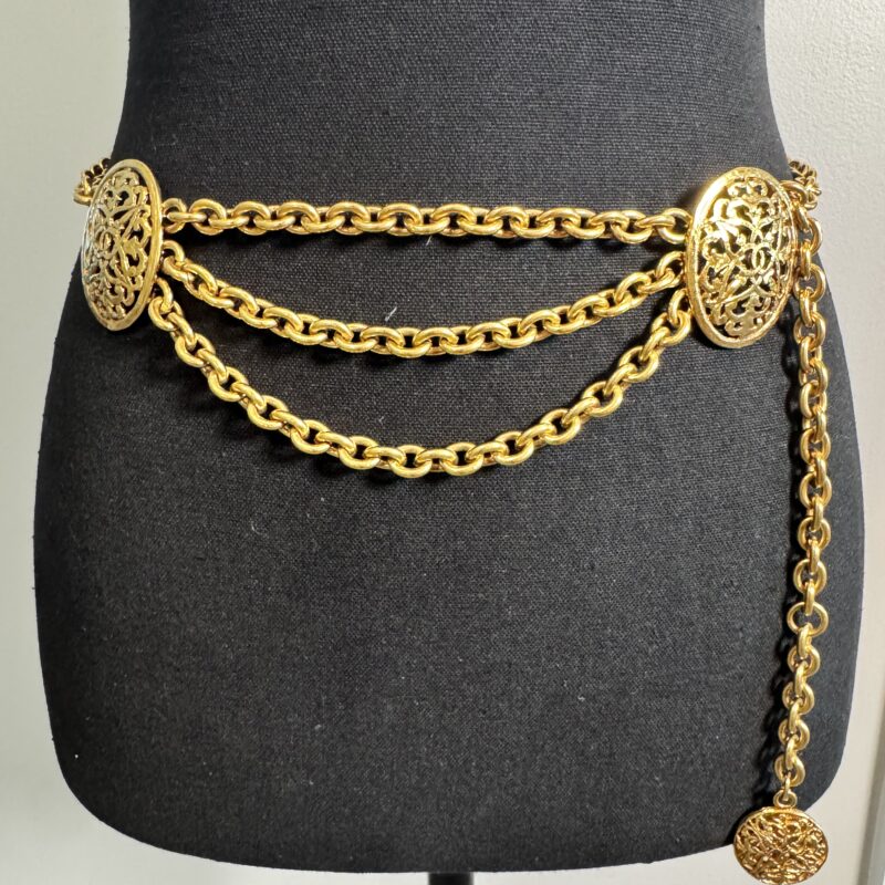 Pre Owned CHANEL 24K Gold Plated 36 Inch Chain Belt Featuring Layered Chains & CC Logo Medallions