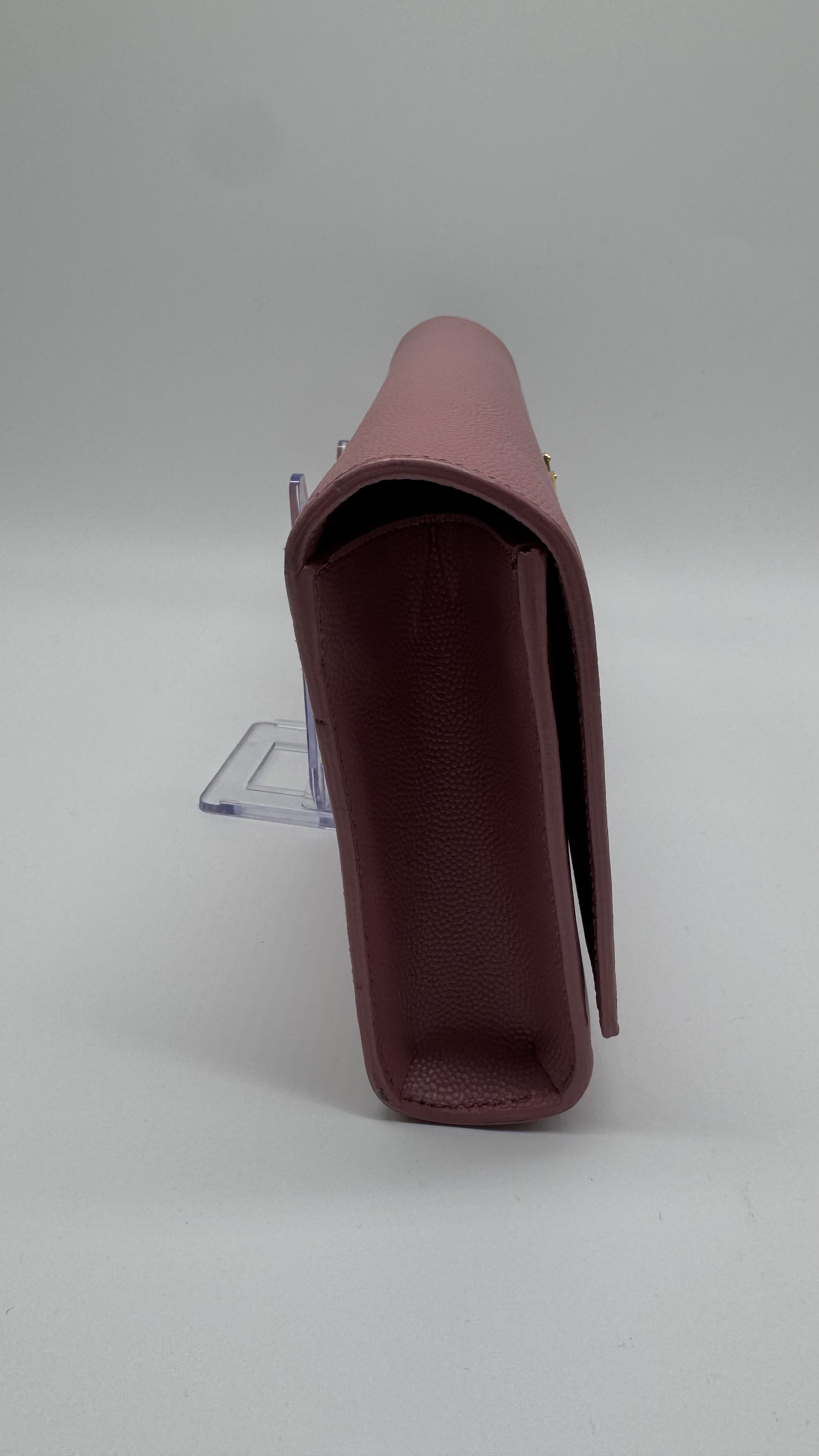 Cassandre Clutch in Pink Grained De Poudre Leather